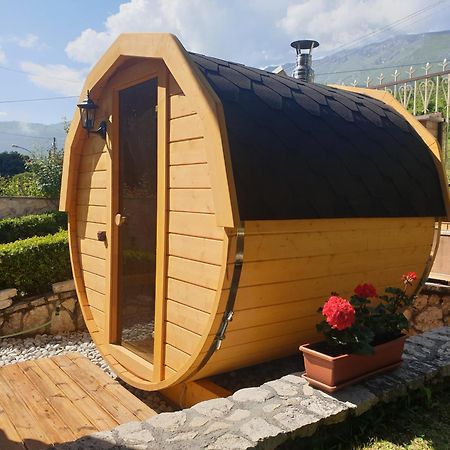 B&B Lo Chalet Di Ocre San Felice d'Ocre Exterior foto